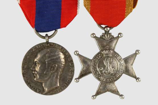 Medaille für Verdienst und Treue - Foto 1