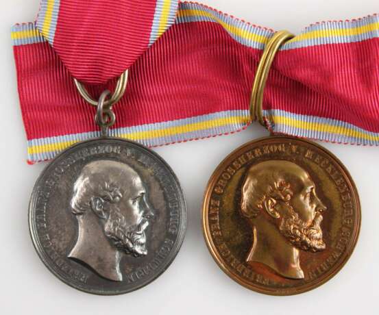Silberne und Bronzene Verdienstmedaille - Foto 4