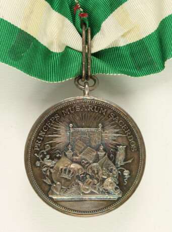 Silberne Herzog Ernst-Medaille - photo 2