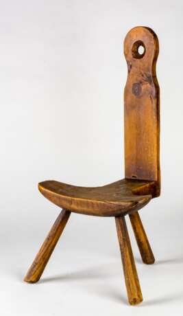 Hocker in Form eines Stuhls - Foto 1