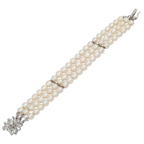 Armband 3-reihig aus cremefarbenen Perlen, - photo 3