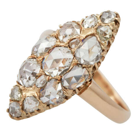 Ring in Schiffchenform ausgefasst mit schönen Diamantrosen, - фото 5