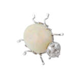 Käferbrosche mit ovalem Opal und 2 Brillanten, zusammen ca. 0,06 ct, - Foto 2