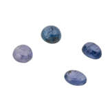 Konvolut 3 blaue + 1 violetter Saphircarbochon - photo 2