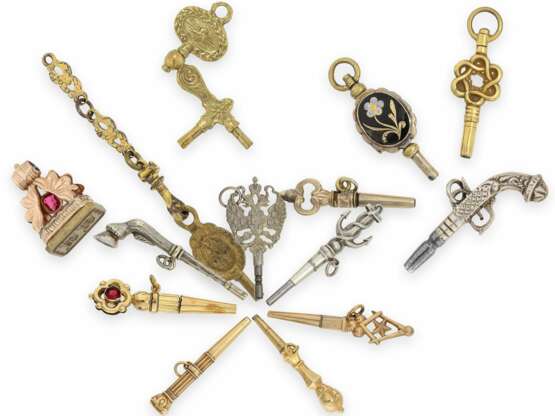 Uhrenschlüssel: kleine Sammlung seltener Spindeluhrenschlüssel, ca. 1680-1820, dabei Raritäten - фото 1