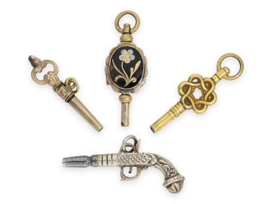 Uhrenschlüssel: kleine Sammlung seltener Spindeluhrenschlüssel, ca. 1680-1820, dabei Raritäten - photo 3