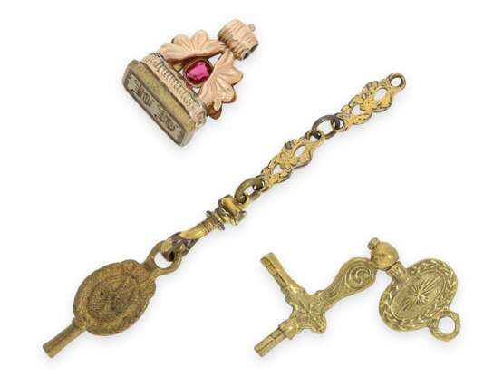 Uhrenschlüssel: kleine Sammlung seltener Spindeluhrenschlüssel, ca. 1680-1820, dabei Raritäten - photo 5