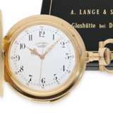 Taschenuhr: Lange & Söhne Rarität, extrem schwere Louis XV Goldsavonnette mit Seconde Morte und Repetition, No.28592 von 1890, lediglich 5 dieser Uhren wurden gebaut, mit Stammbuchauszug - Foto 1