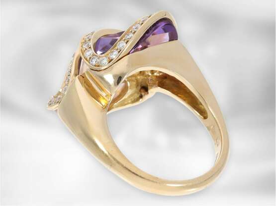 Ring: interessanter Roségoldring mit Amethyst, Rosenquarz und Brillanten, im ungewöhnlichen Design, 18K Gold, Superoro, Italien - фото 3