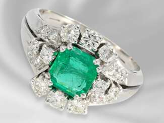 Ring: dekorativer vintage Goldschmiedering mit sehr schönem Smaragd sowie Brillanten/Diamanten, ca. 2ct