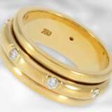 Ring: interessanter, hochwertiger Goldschmiedering mit Brillantbesatz, gearbeitet im Piaget-Stil, 18K Gold - photo 1