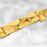 Anhänger: unikate, ehemals sehr teure Designer-Goldschmiedearbeit aus dem Hause Kern, aufwändige Handarbeit mit Diamantbesatz, 900er Gelbgold - фото 2