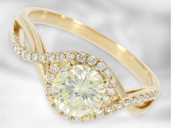 Ring: wertvoller, weißgoldener Goldschmiedering mit großem Brillant von ca.1ct, hohe Reinheit - фото 1