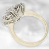 Ring: sehr dekorativer, ungewöhnlicher vintage Diamant/Brillantring in 18K Weißgold, großer Altschliff-Diamant von ca. 1,3ct, zusammen 2,14ct - photo 3