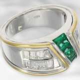 Ring: edler, äußerst hochwertiger und dekorativer Smaragd/Diamant-Goldschmiedering, 2,52ct, außergewöhnliche Handarbeit, 18K Weißgold, NP 8.640€ - Foto 3
