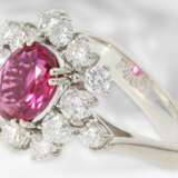 Ring: ehemals sehr teurer Goldschmiedering mit wertvollem rubinfarbenen Turmalin und feinsten Brillanten, ca. 3,75ct - photo 2