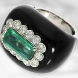 Ring: ungewöhnlicher italienischer Designer-Ring mit Smaragd, Brillanten und Onyx, 14K Weißgold - Foto 1