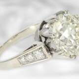 Ring: wertvoller Solitärring mit ungewöhnlich großem Altschliff-Diamanten von ca. 5,2ct, 14K Weißgold - Foto 4