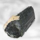 Turmalin: bedeutender und seltener Turmalinfund, natürlicher Kristall von ca. 8000ct in "Schmuckqualität", vermutlich Brasilien, Wertgutachten über 18.500€ - Foto 4