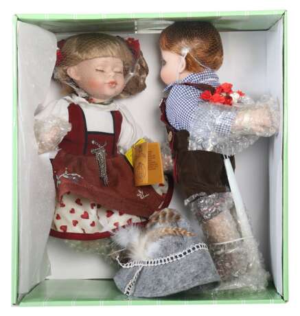 Puppenpaar RF Collection, neuzeitlich, Porzellanköpfe, Junge und Mädchen jeweils in schöner Trachtenkleidung, orig - фото 1