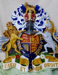 The coat of arms of the monarchs of the UK - bas