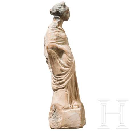 Weibliche Gewandstatuette, Terrakotta, Magna Graecia, griechisch, 4. Jahrhundert vor Christus - photo 3