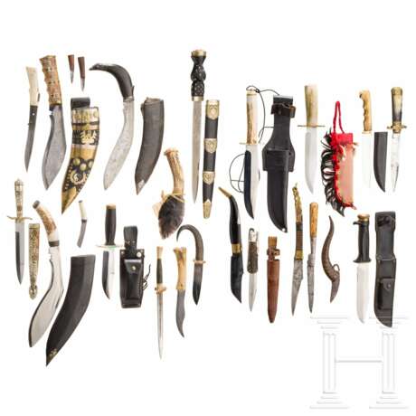 22 Messer und Dolche aus Europa und Nepal, 19./20. Jahrhundert - фото 1