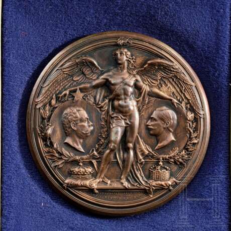 Medaille zum Besuch Wilhelms II., Italien, datiert 1888 - photo 2
