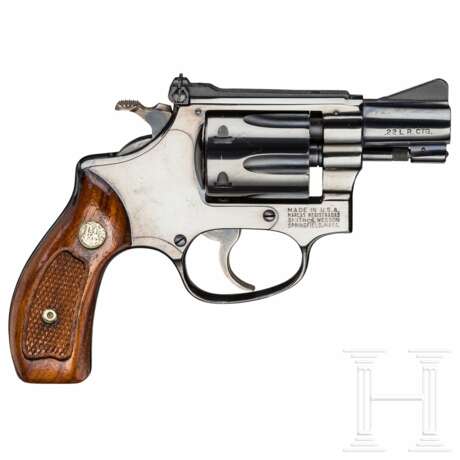 Smith & Wesson Modell 34-1, "The Model of 1953 .22/32 Kit Gun" - Foto 2