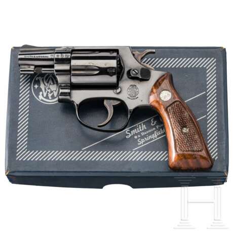 Smith & Wesson Modell 36, "The .38 Chief's Special", im Karton - photo 1