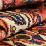 “Antique Persian Carpet Bakhtiyar Shalamzar” Wool Hand-knitted Antique period 1900-1939 - photo 3