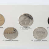 Konvolut SILBERmünzen im Schuhkarton - dabei z.B. 1 x Panama Proof Set - 26,935 Balboas 1975, Erhalt unterschiedlich, ehemals PP, Patina, - фото 2
