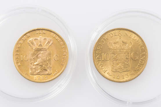 Schönes kleines Goldkonvolut Niederlande - bestehend aus 1 x Niederlande - 10 Gulden 1889, Wilhelm III., vz-stgl, 6,05g Gold fein - photo 2