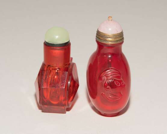 6 Glas Snuff Bottles - фото 11