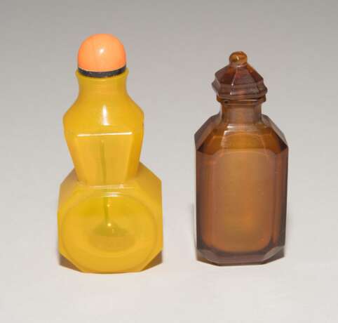 6 Glas Snuff Bottles - photo 3