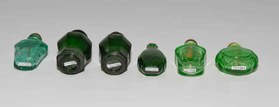 6 Glas Snuff Bottles - фото 6