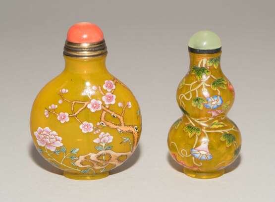 2 Glas Snuff Bottles - photo 2