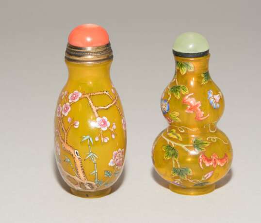 2 Glas Snuff Bottles - photo 3