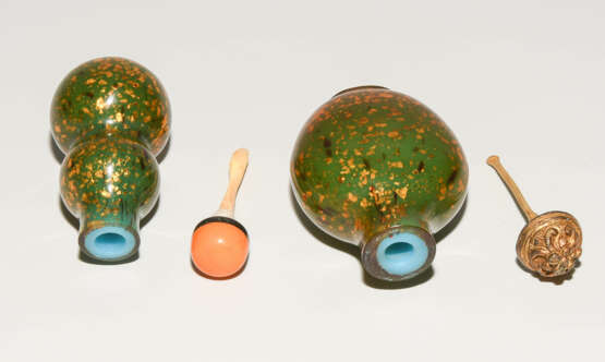 2 Glas Snuff Bottles - фото 7