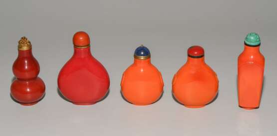 5 Peking-Glas Snuff Bottles - photo 2