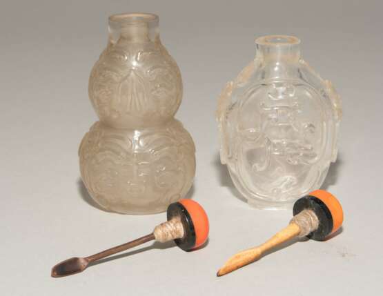 3 Snuff Bottles - photo 3