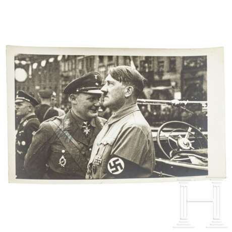 Eigenhändig signierte Fotopostkarte Görings - photo 1
