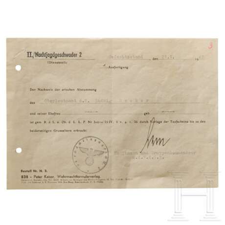 Zwei Dokumente des Nachtjagdfliegers Ludwig Becker 1942 mit Original Unterschrift Helmut Lents bzw. Kurt-Bertram von Dörings - photo 1