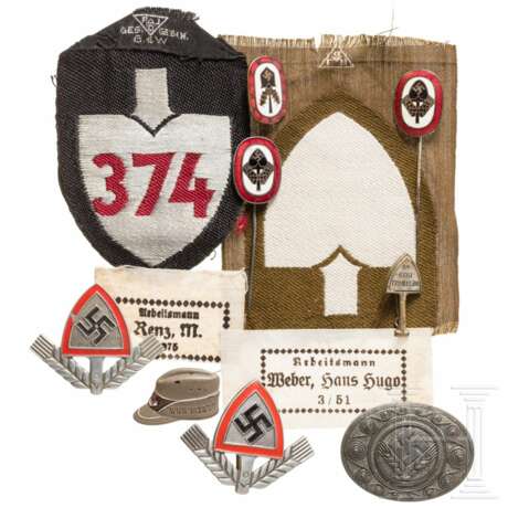 Gruppe Kleinabzeichen und Effekten des Reichsarbeitsdienst (RAD) - фото 1