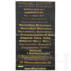 21 Mützenbänder, überwiegend der deutschen Kriegsmarine