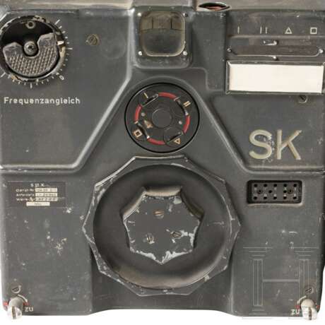 Kurzwellenempfänger und - sender E10 a K bzw. S10 K des Bordfunkgerätes FuG 10 - photo 2