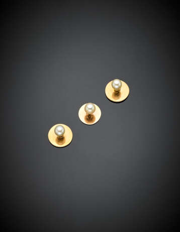 Tre bottoni da sparato in oro giallo 333/1000 e perle - photo 2