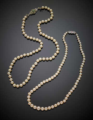 Lotto composto da due collane in perle coltivate - photo 1