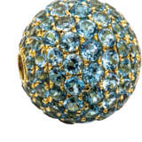 Goldene Kugelschließe mit Blautopasen - Foto 1