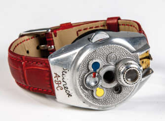 Spionagekamera in Form einer Armbanduhr